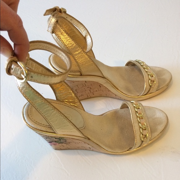 Coach Heels - Picture 1 of 3